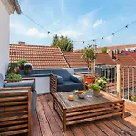 شقة Entdecke Dein Elegantes Hilvit-altstadt-apartment Mit Traumhafter Dachterrasse - Ein Refugium Fuer Natur- & Kulturliebhaber! Modernes Ambiente - Ruhe - Grosszuegiger Raum Mit Smart Tv Und Waschmaschine Erwarten Dich! *