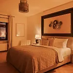 Entdecke Dein Elegantes Hilvit-altstadt-apartment Mit Traumhafter Dachterrasse - Ein Refugium Fuer Natur- & Kulturliebhaber! Modernes Ambiente - Ruhe - Grosszuegiger Raum Mit Smart Tv Und Waschmaschine Erwarten Dich! * شبرمبرغ