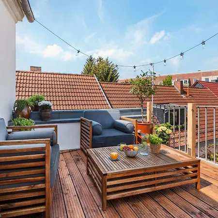 Appartement Entdecke Dein Elegantes Hilvit-altstadt-apartment Mit Traumhafter Dachterrasse - Ein Refugium Fuer Natur- & Kulturliebhaber! Modernes Ambiente - Ruhe - Grosszuegiger Raum Mit Smart Tv Und Waschmaschine Erwarten Dich! *