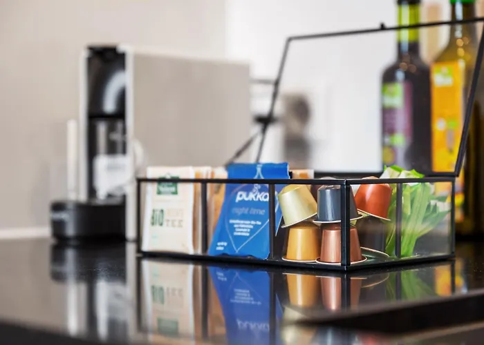 Entdecke Dein Elegantes Hilvit-altstadt-apartment Mit Traumhafter Dachterrasse - Ein Refugium Fuer Natur- & Kulturliebhaber! Modernes Ambiente - Ruhe - Grosszuegiger Raum Mit Smart Tv Und Waschmaschine Erwarten Dich! Apartamento *