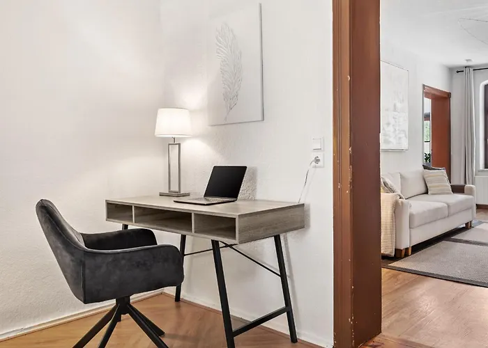 Entdecke Dein Elegantes Hilvit-altstadt-apartment Mit Traumhafter Dachterrasse - Ein Refugium Fuer Natur- & Kulturliebhaber! Modernes Ambiente - Ruhe - Grosszuegiger Raum Mit Smart Tv Und Waschmaschine Erwarten Dich! Apartamento